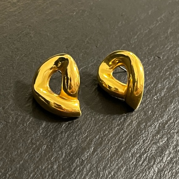 Maxine Denker Gold Tone Marked Statement Post Earrings - Picture 8 of 8